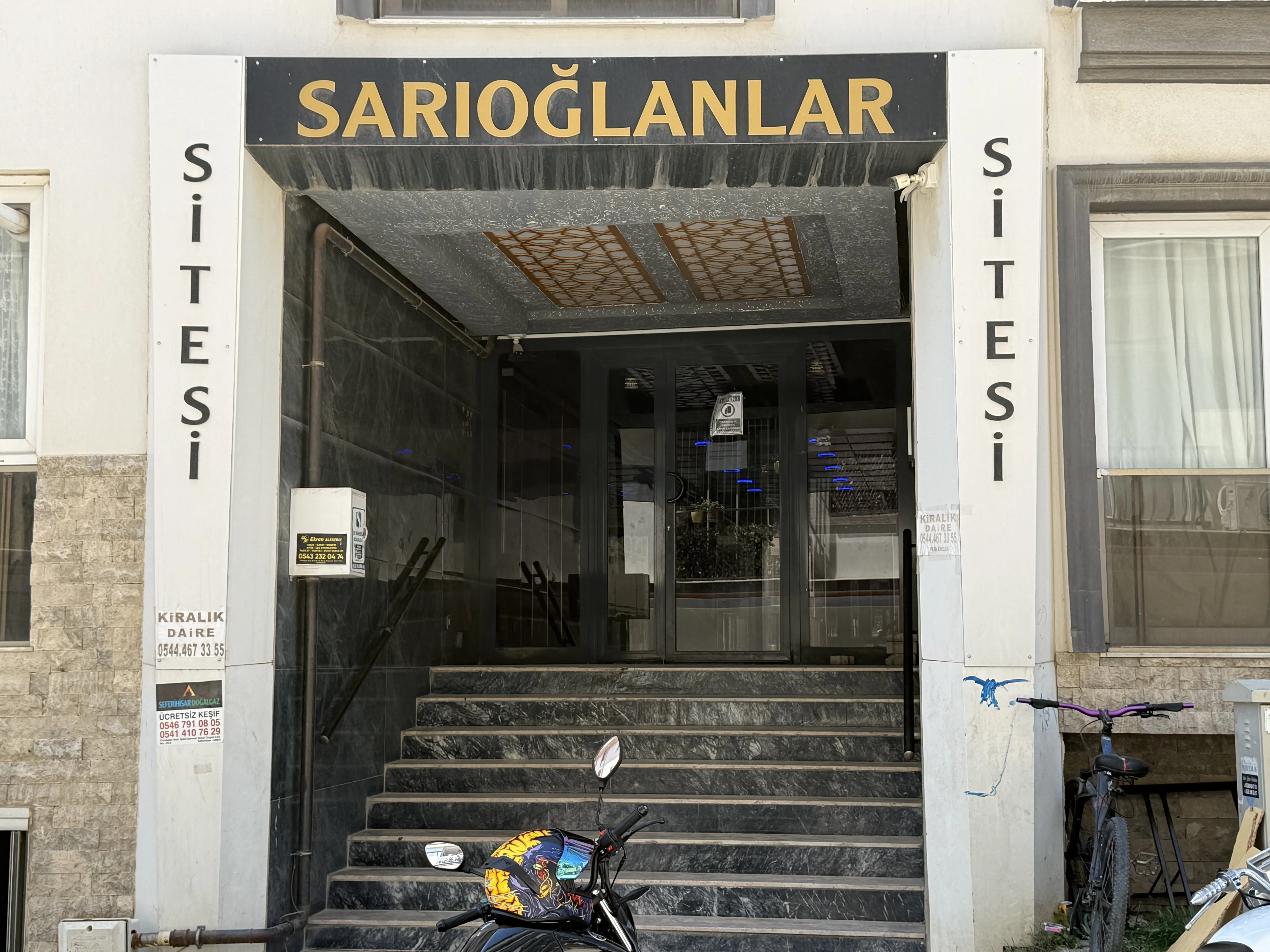 SEFERİHİSAR'IN GÖZGE BÖLGESİNDE FIRSAT 2+1 SATILIK DAİRE